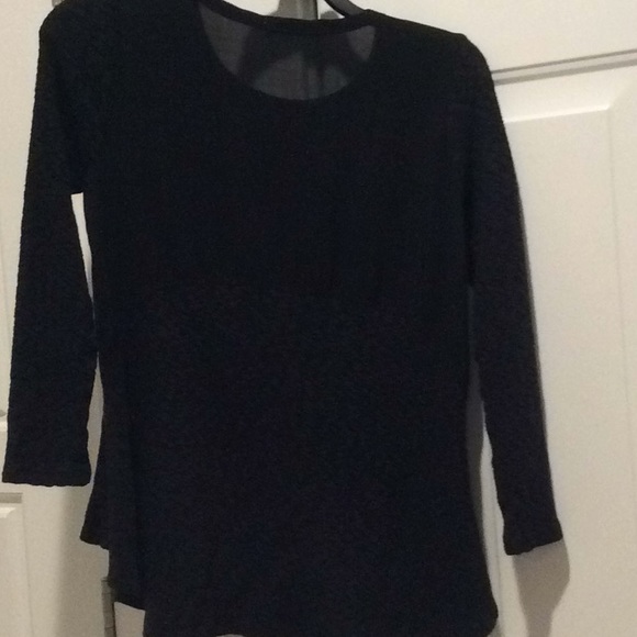 Pebble and Stone black long sleeve top. - Picture 4 of 5